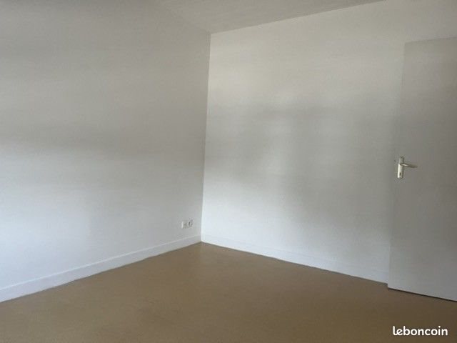 Maison à louer, 68m², Sartilly