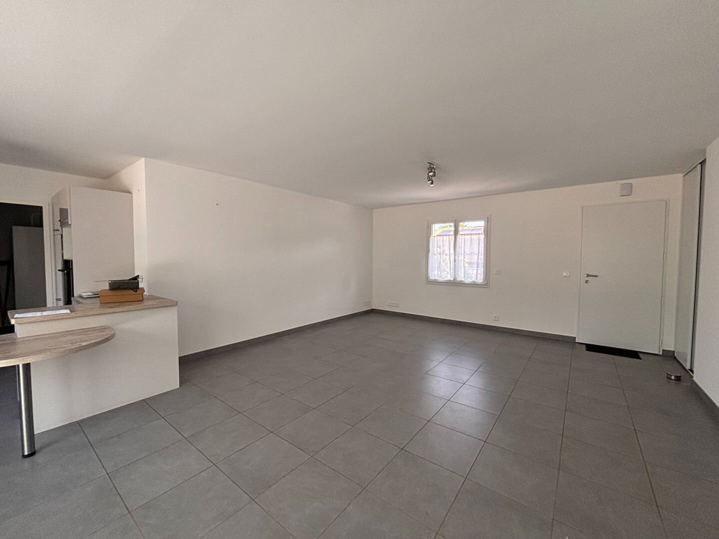 Maison à louer, 95m², Grosbreuil