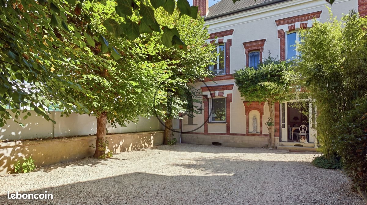 Maison à vendre, 217m², Fontainebleau