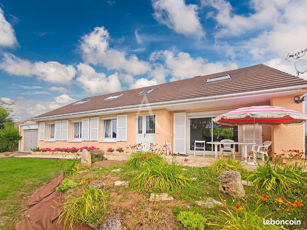 Maison à louer, 171m², Oinville-sur-Montcient