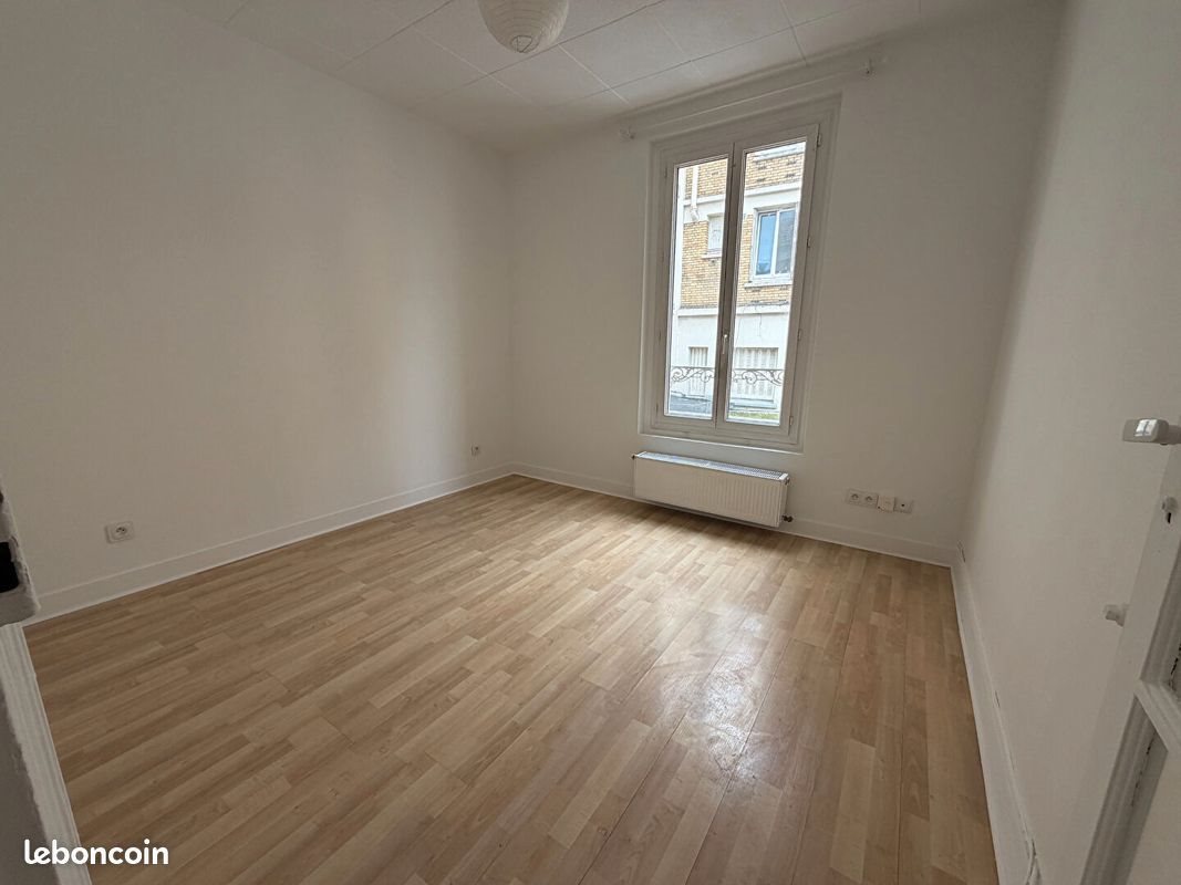 Appartement à louer, 31m², Issy-les-Moulineaux