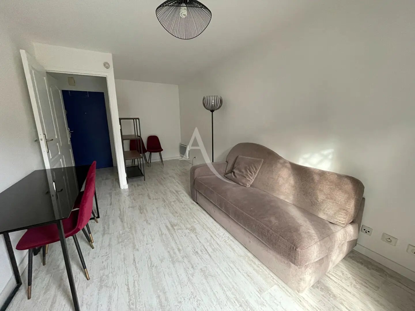 Appartement à louer, 26m², Gif-sur-Yvette