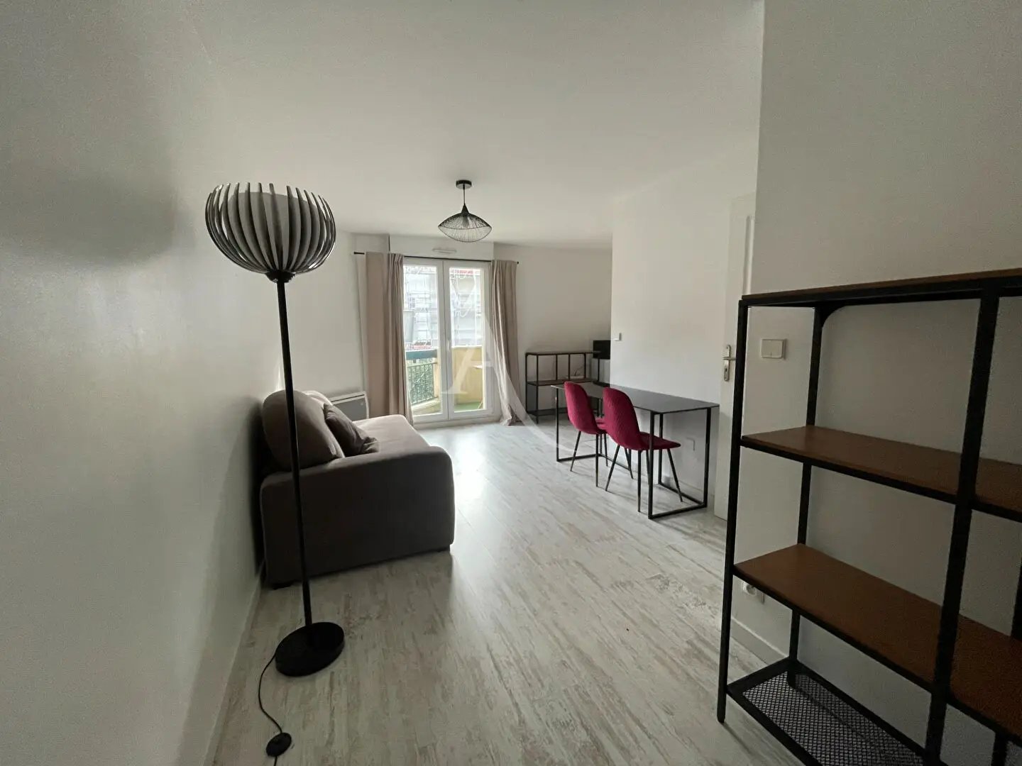 Appartement à louer, 26m², Gif-sur-Yvette