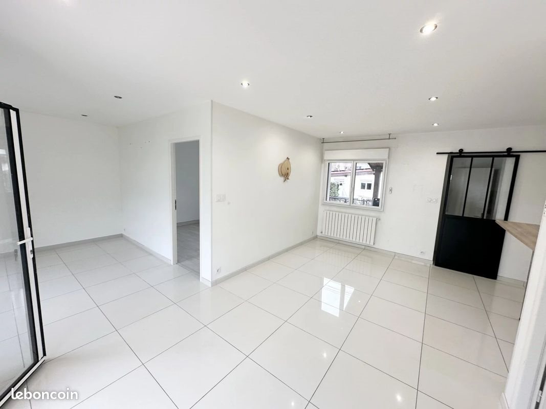 Maison à louer, 70m², Saint-Martin-d'Hères