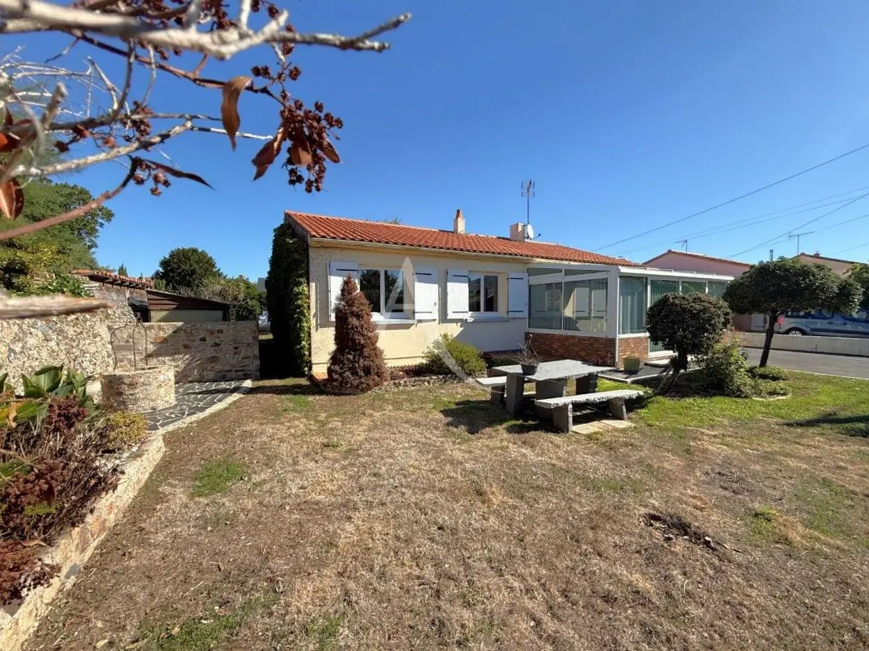 Maison à vendre, 99m², Saint-Georges-de-Pointindoux