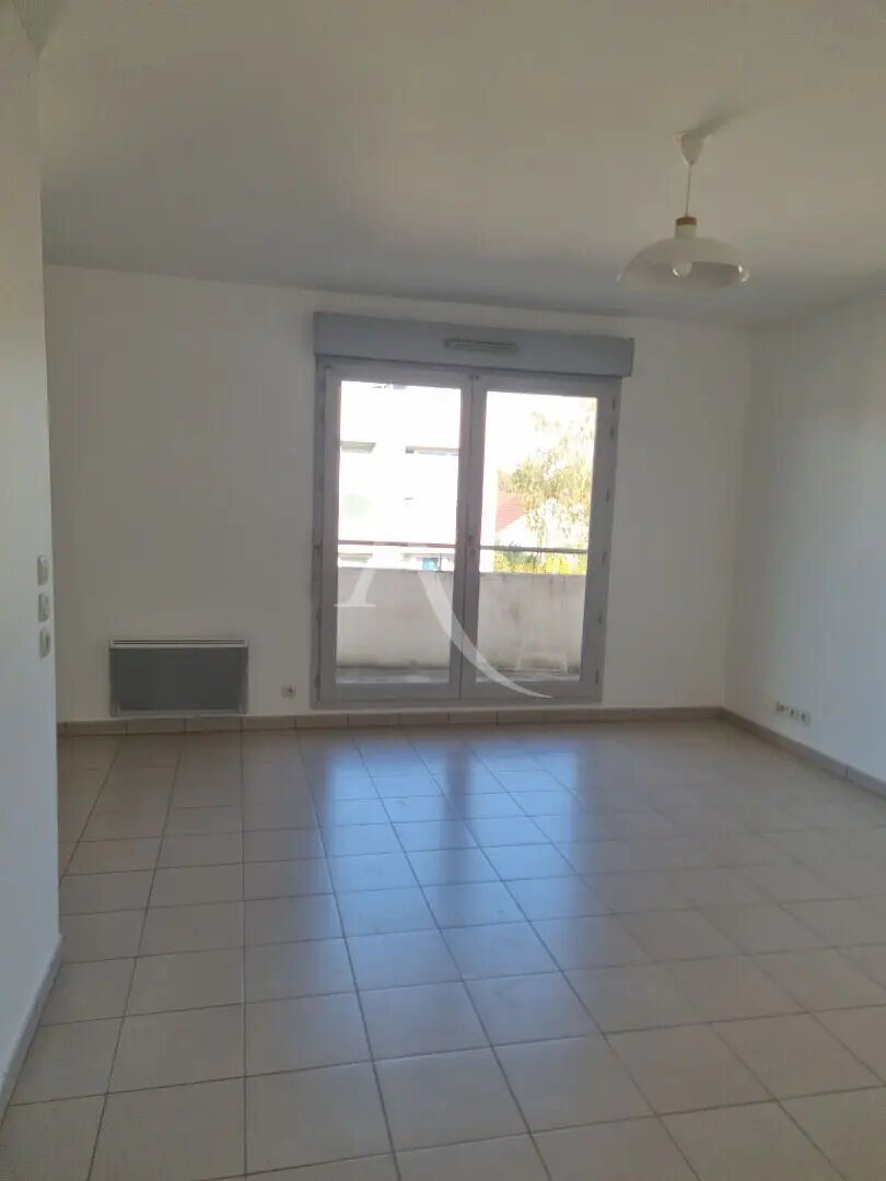Appartement à louer, 50m², Combs-la-Ville