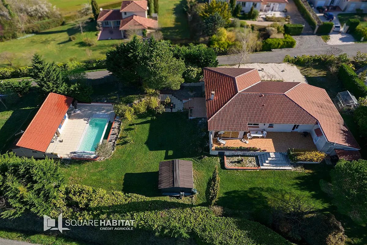 Maison à vendre, 170m², Carla-Bayle