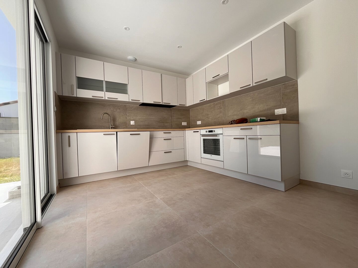 Maison à louer, 90m², Le Fenouiller