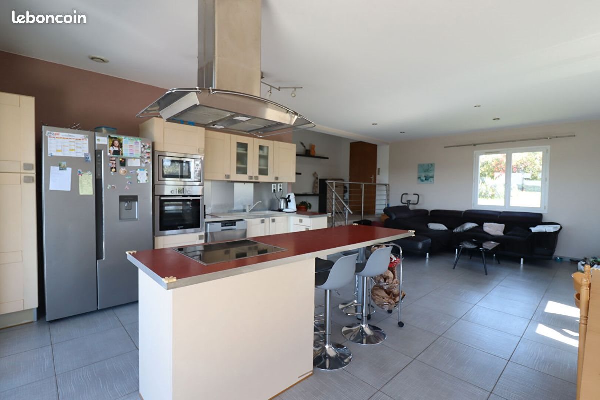 Maison à vendre, 110m², Castelnau-de-Montmiral