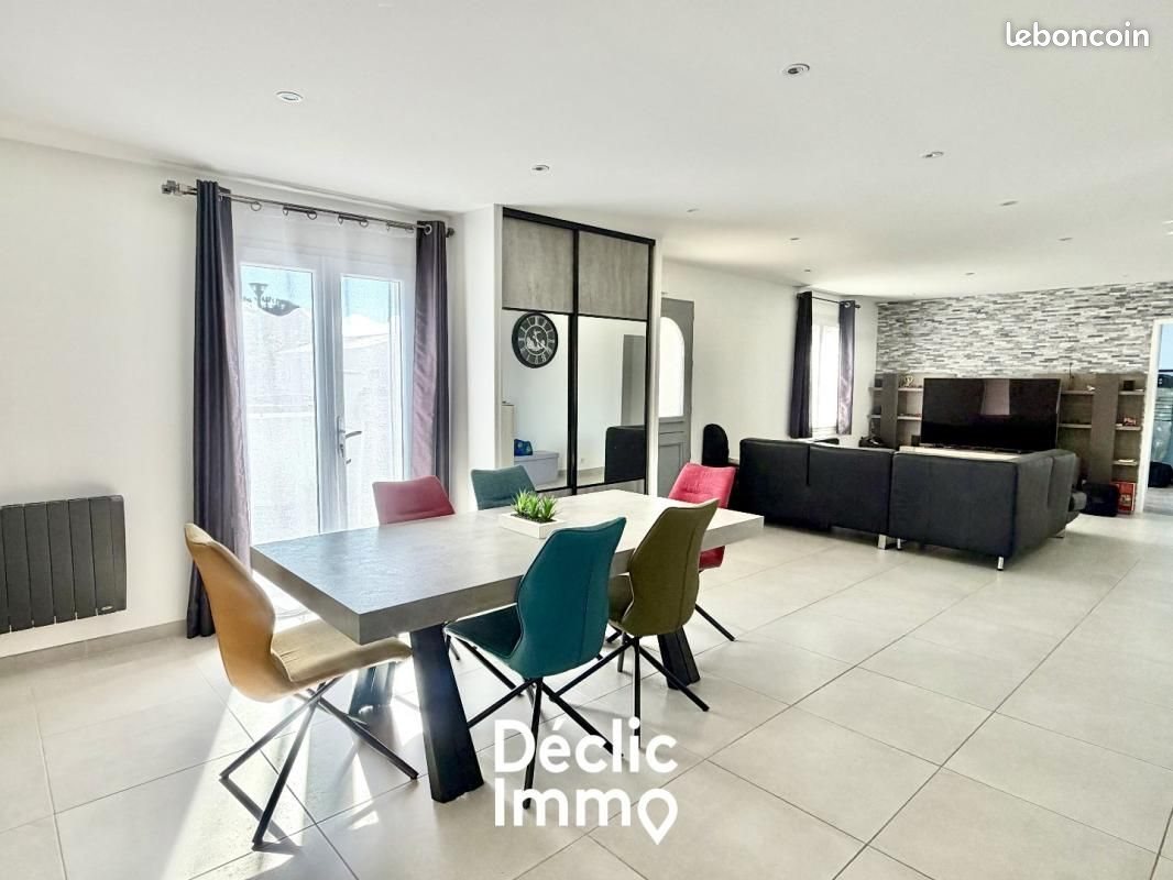 Maison à vendre, 170m², Saint-Agnant