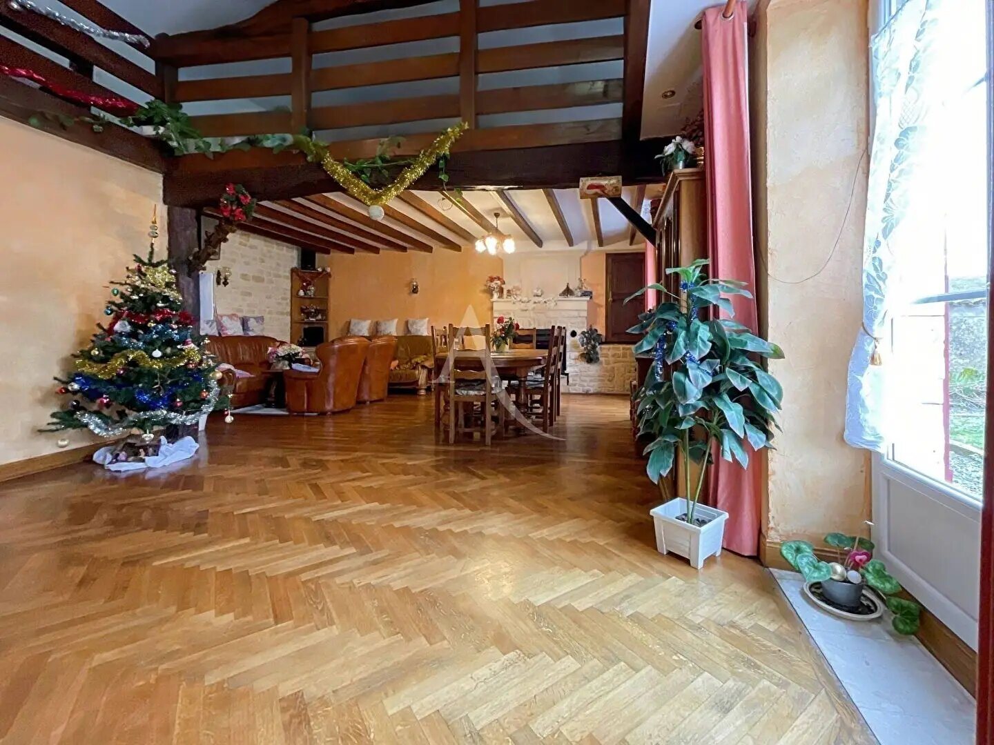 Maison à vendre, 203m², Romazières