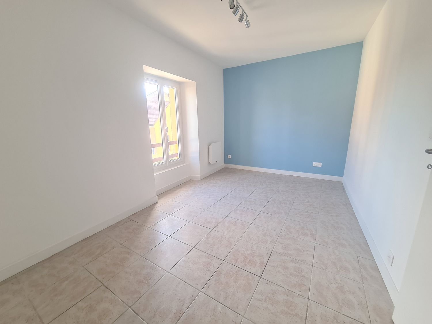 Appartement à louer, 24m², Villejust