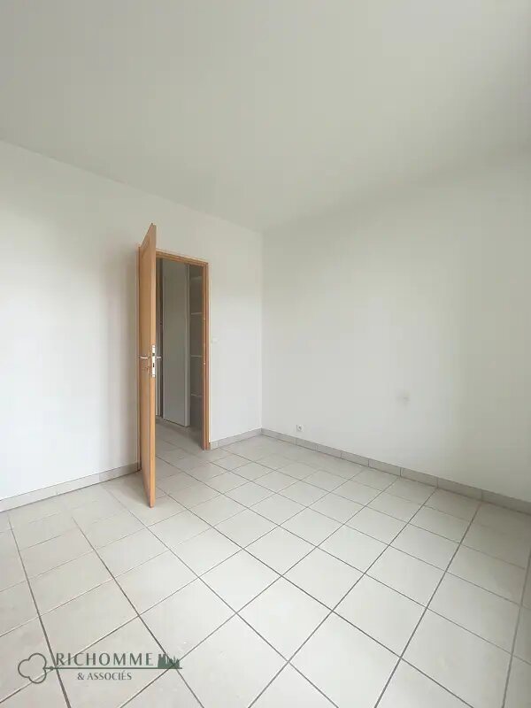 Appartement à louer, 45m², Reims