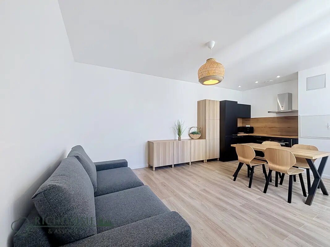 Appartement à louer, 26m², Reims