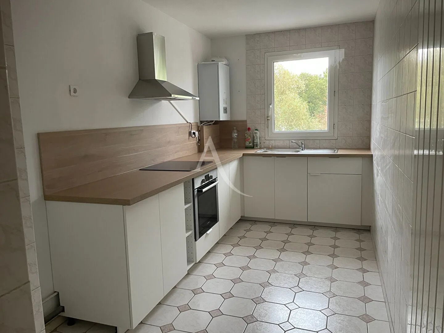 Appartement à louer, 74m², Saint-Thibault-des-Vignes