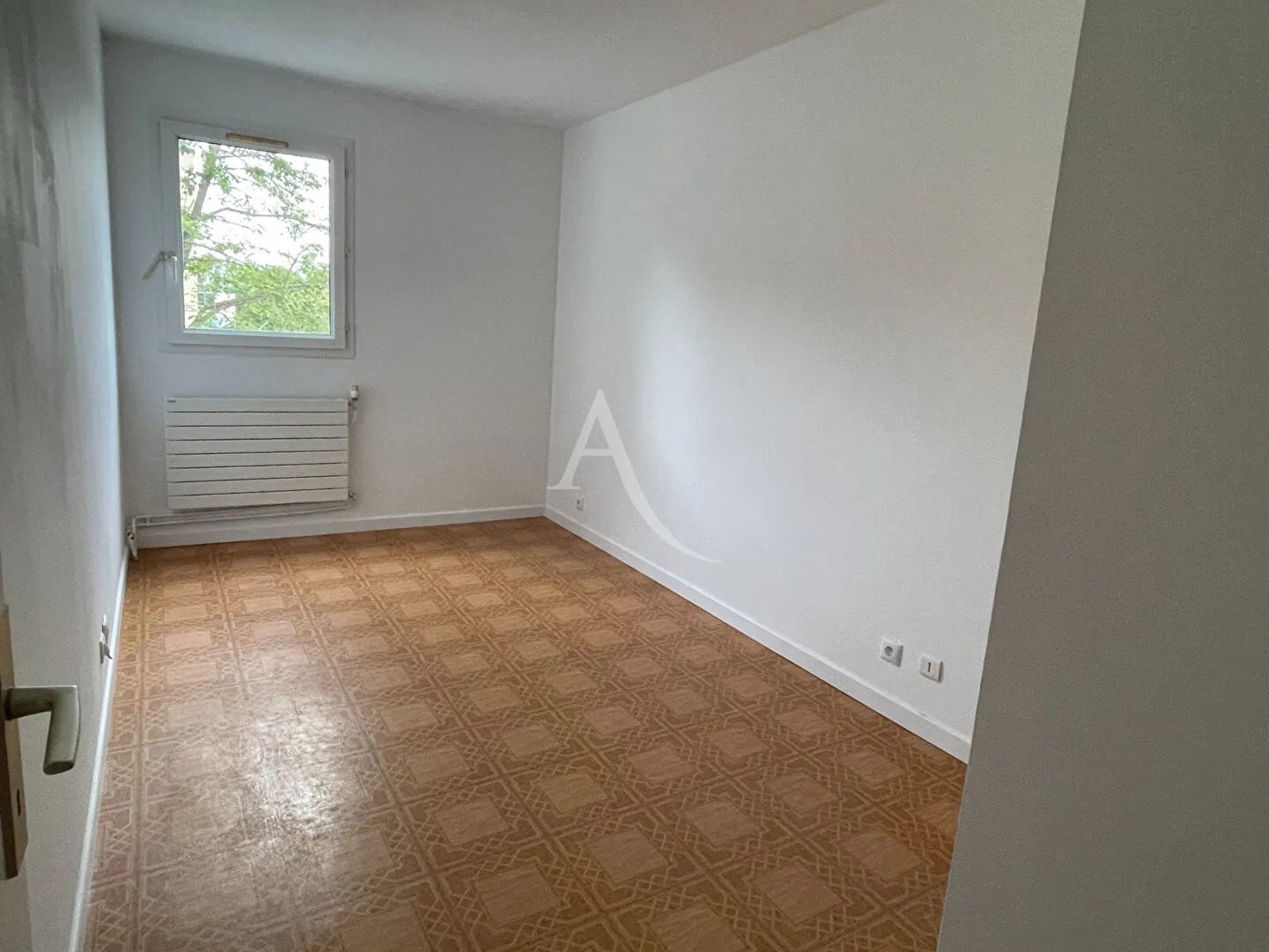 Appartement à louer, 74m², Saint-Thibault-des-Vignes