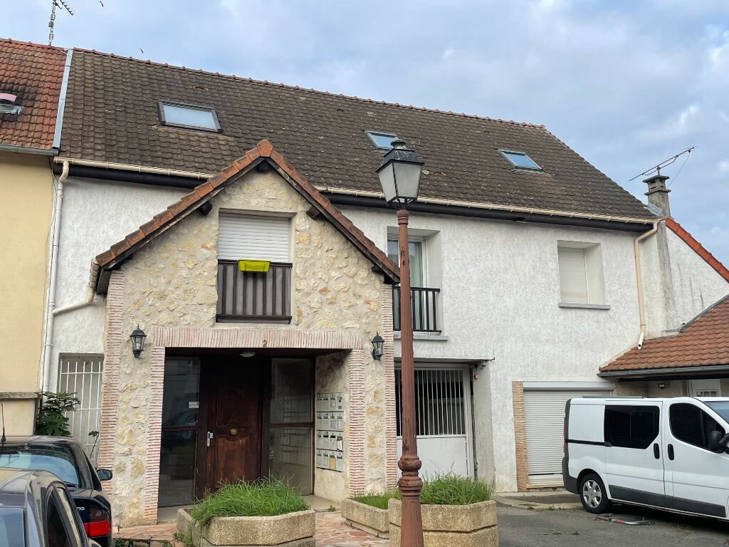 Appartement à louer, 22m², Ozoir-la-Ferrière