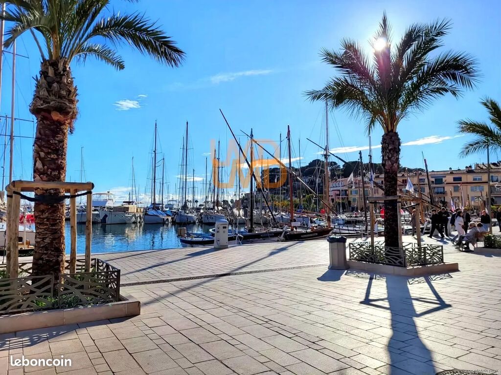 Appartement à vendre, 77m², Sanary-sur-Mer