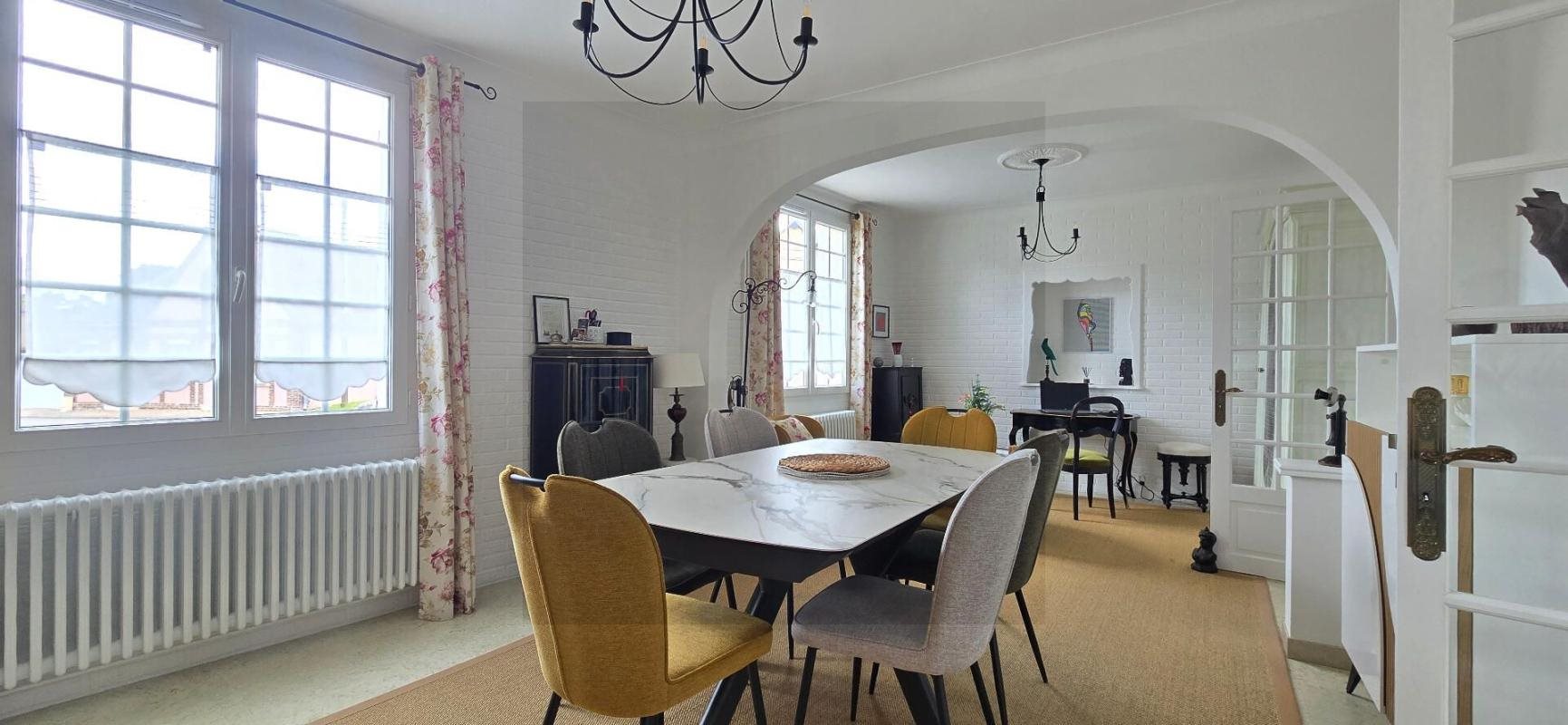 Maison à vendre, 160m², Fontenay-sur-Eure