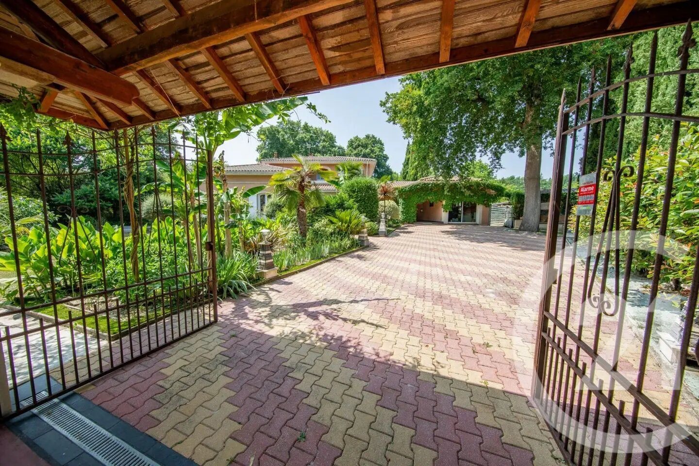 Maison à vendre, 222m², Le Pian-Médoc