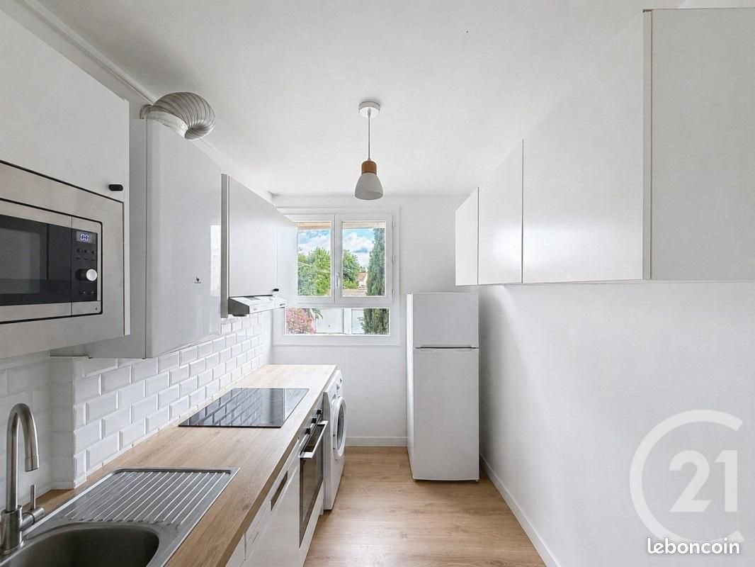 Appartement à louer, 66m², Bordeaux