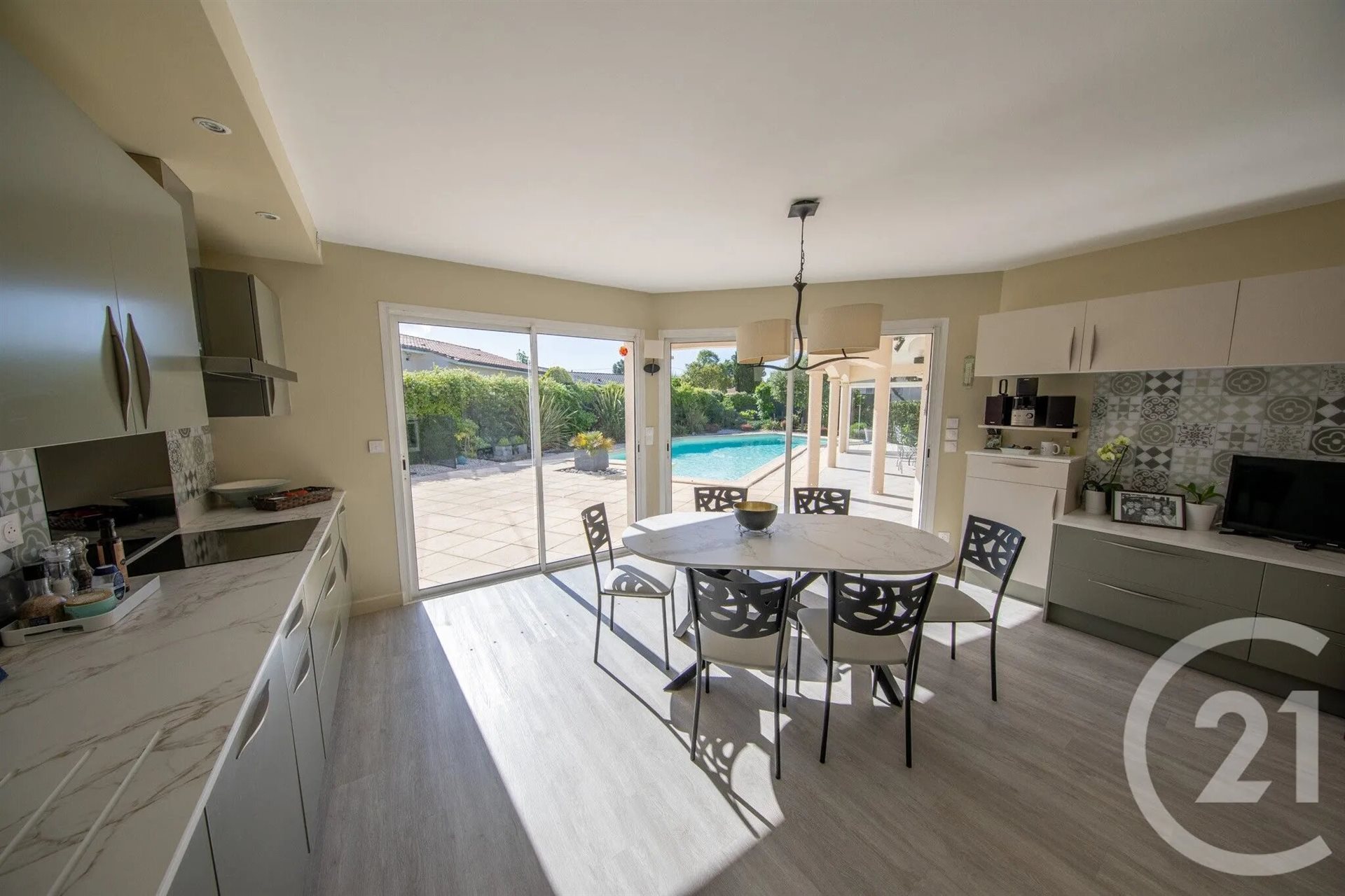 Maison à vendre, 190m², Le Taillan-Médoc
