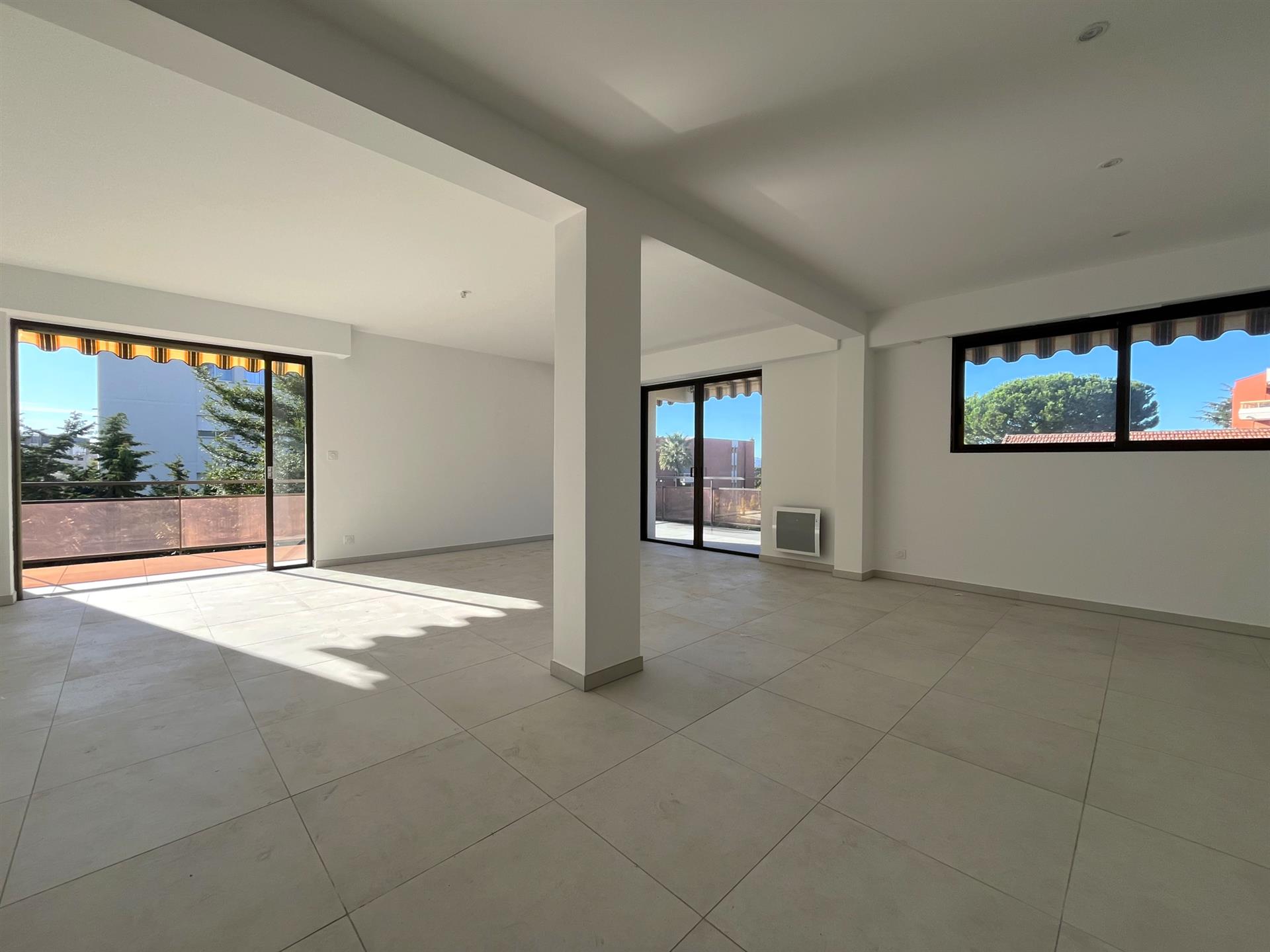 Appartement à vendre, 133m², Saint-Laurent-du-Var