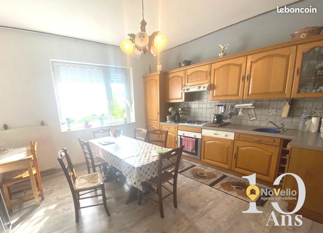 Maison à vendre, 196m², Etzling