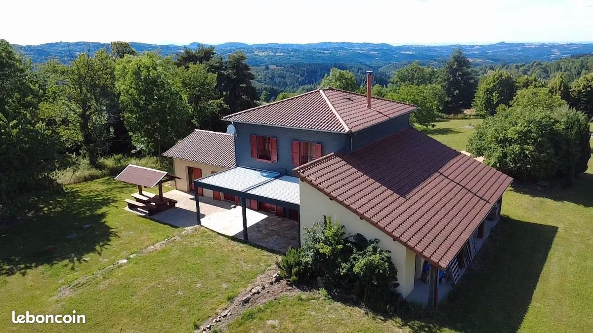 Maison à vendre, 144m², Auzelles