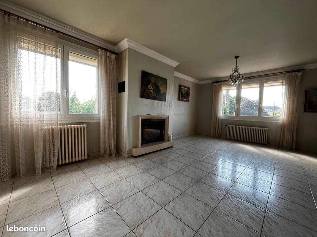 Maison à vendre, 118m², Quintin