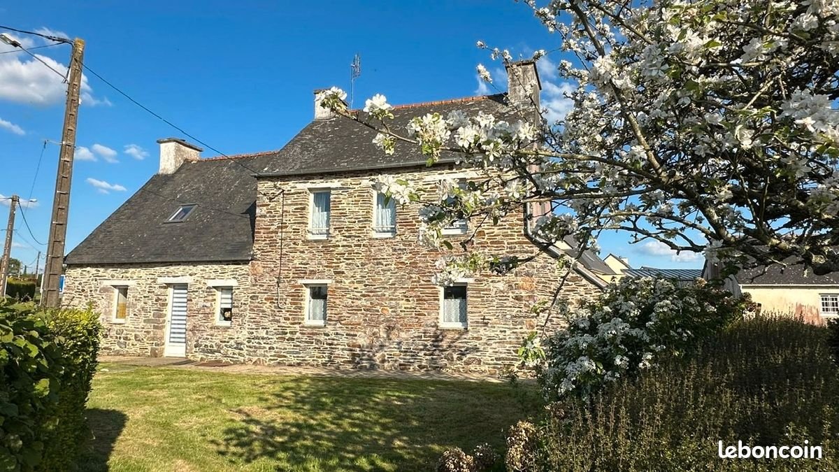 Maison à vendre, 112m², Uzel