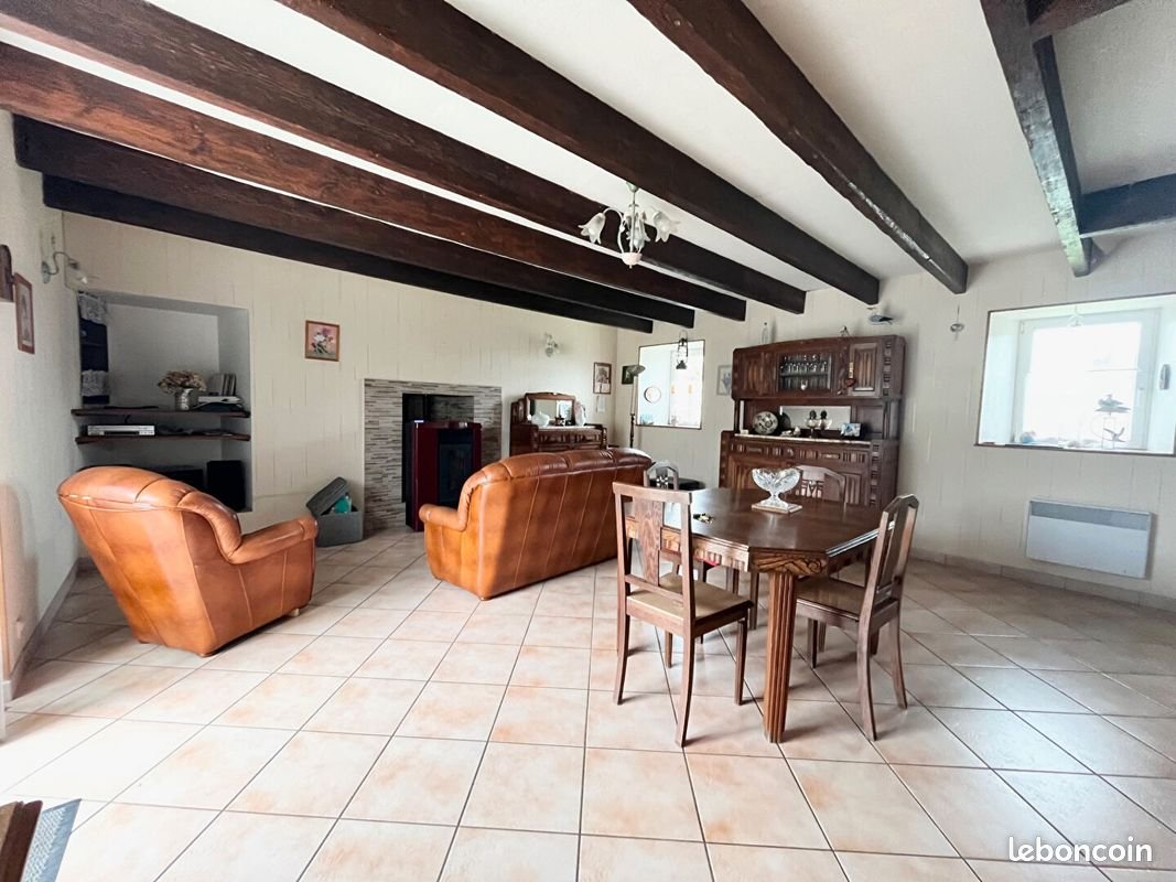 Maison à vendre, 112m², Uzel