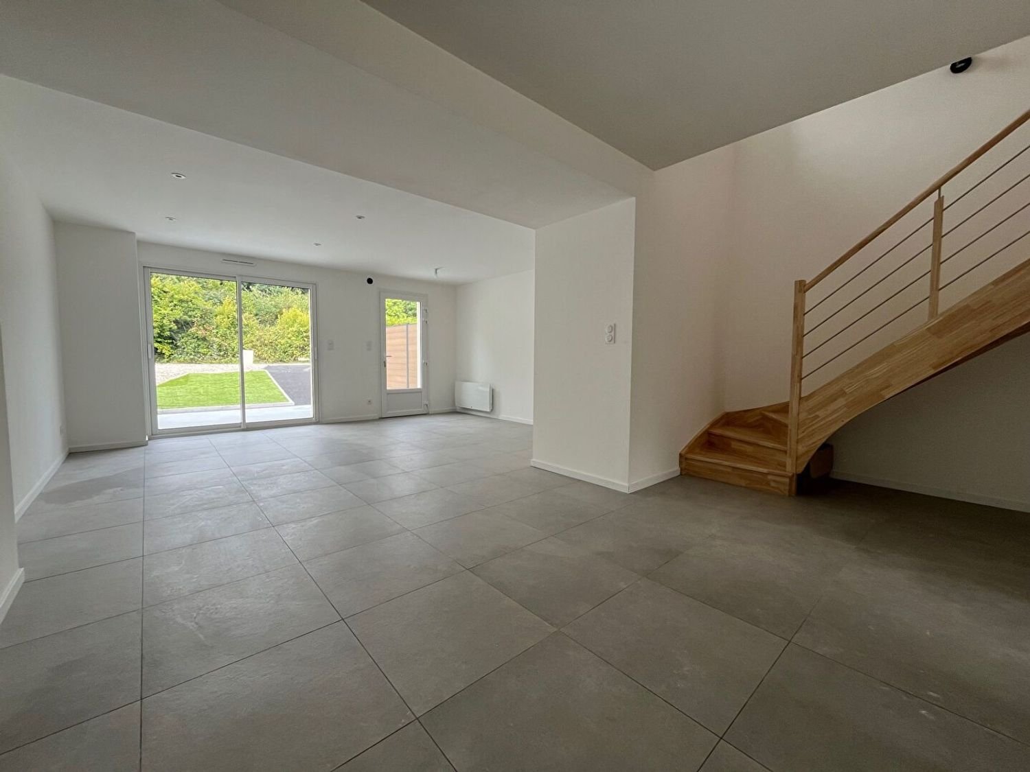 Maison à louer, 71m², Saint-Brandan