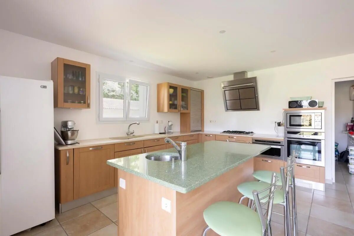 Maison à vendre, 203m², Saint-Perdon