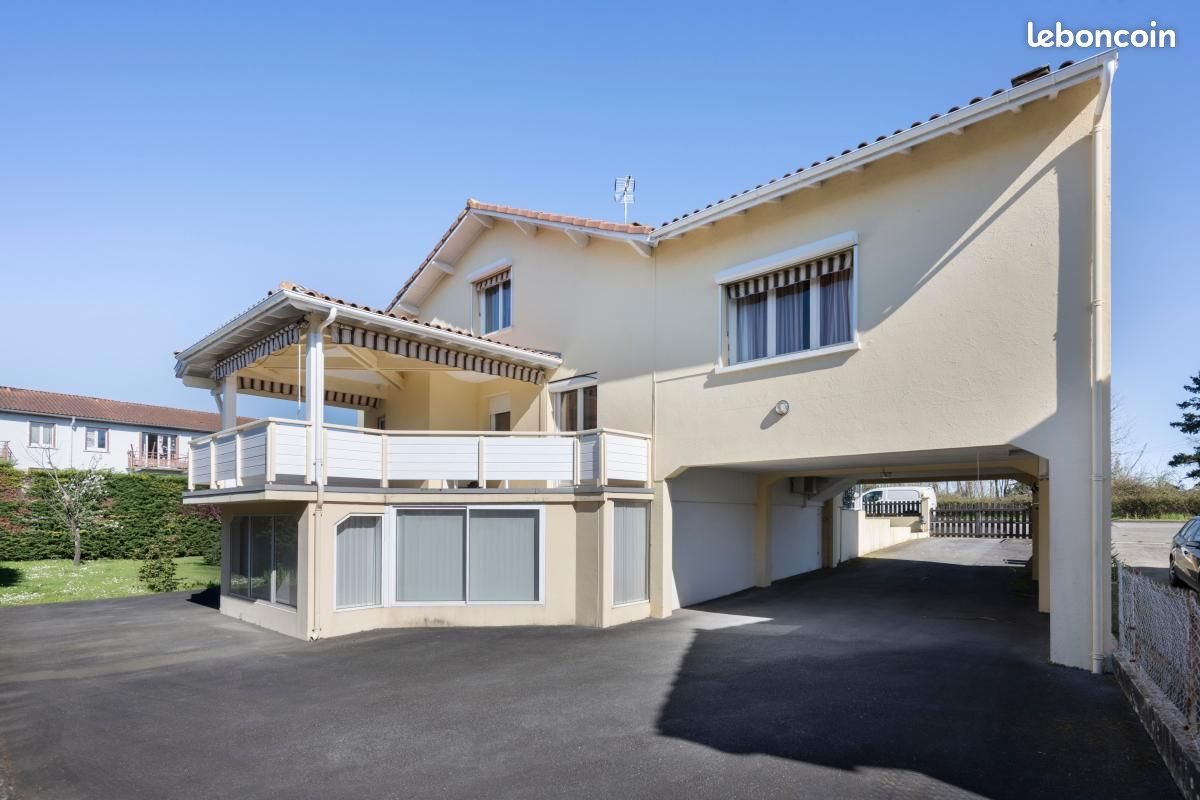 Maison à vendre, 171m², Aire-sur-l'Adour