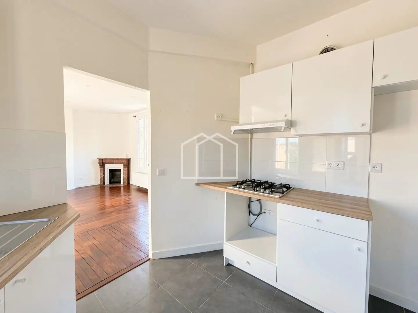 Appartement à vendre, 47m², Suresnes