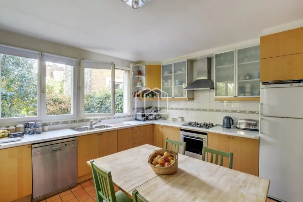 Maison à vendre, 200m², Suresnes