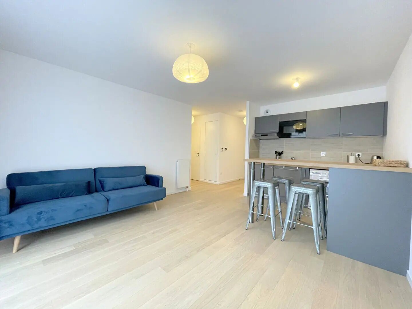 Appartement à louer, 45m², Suresnes