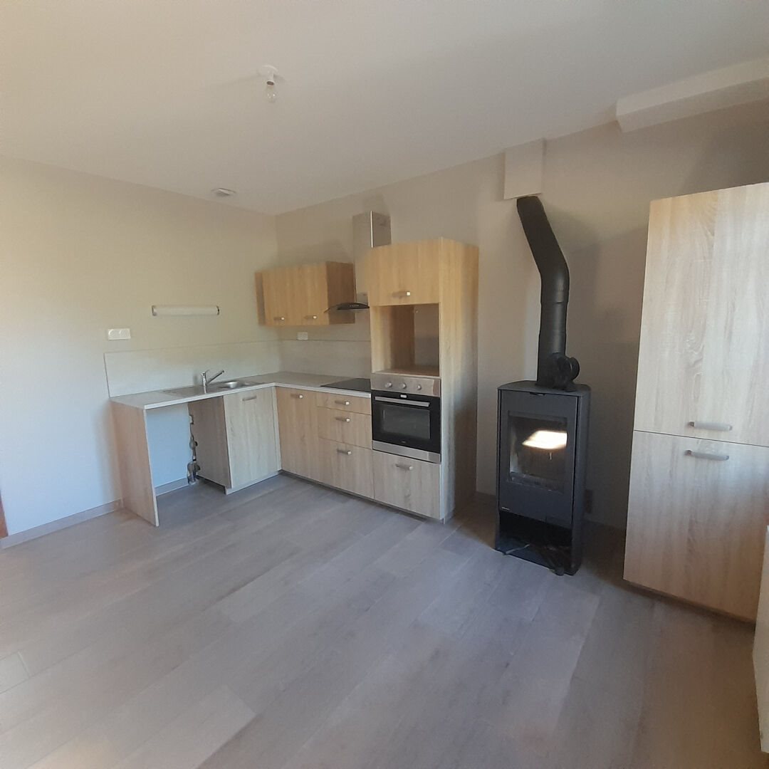 Maison à louer, 44m², Souesmes