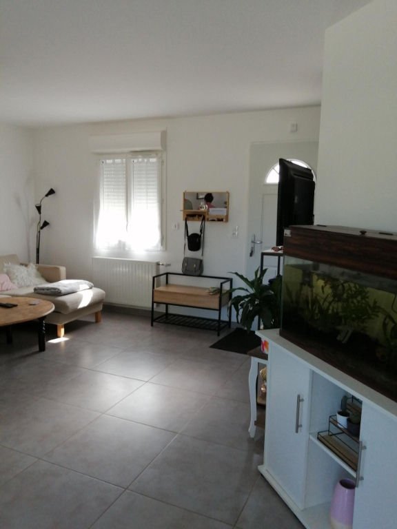 Maison à louer, 88m², Yvoy-le-Marron