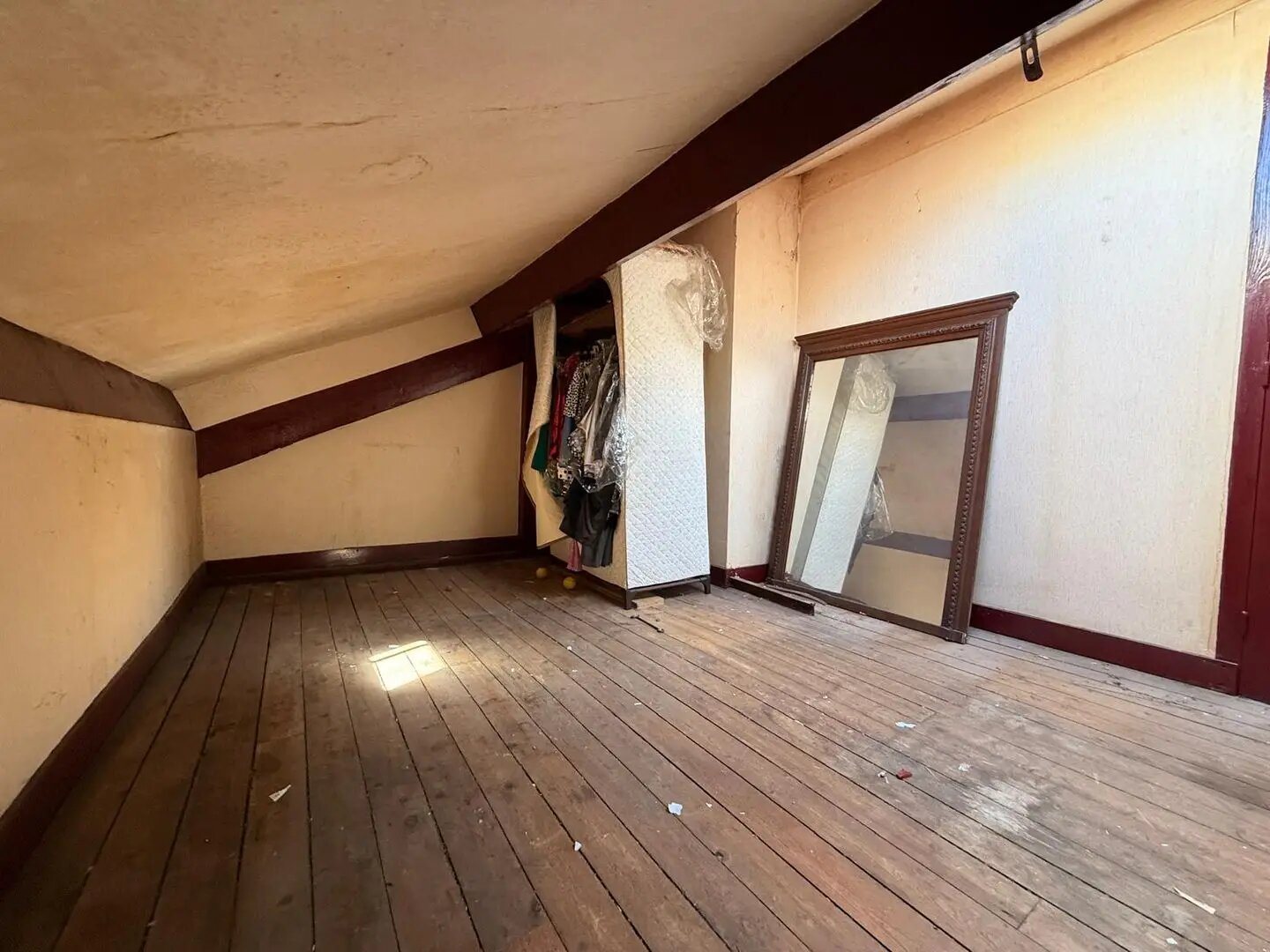 Appartement à vendre, 1m², Suresnes