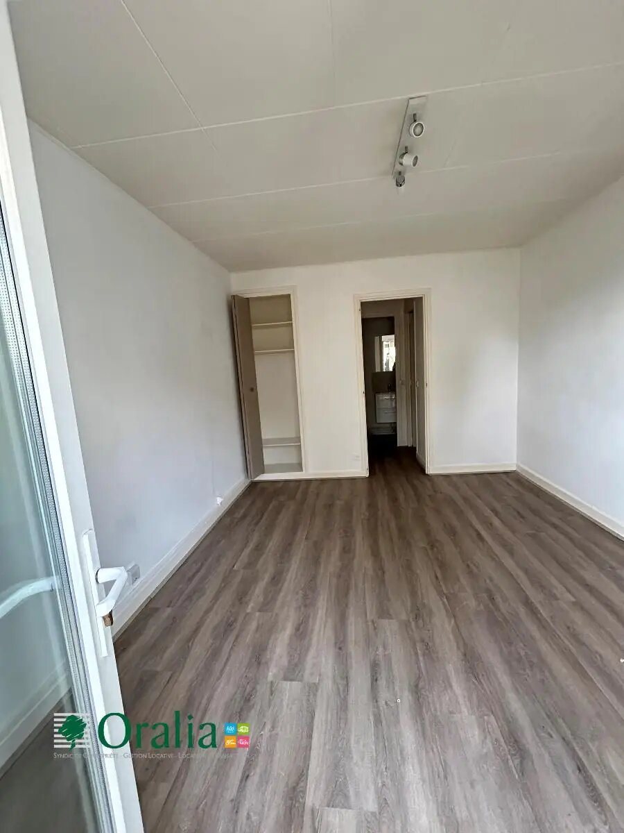 Appartement à louer, 18m², Rillieux-la-Pape