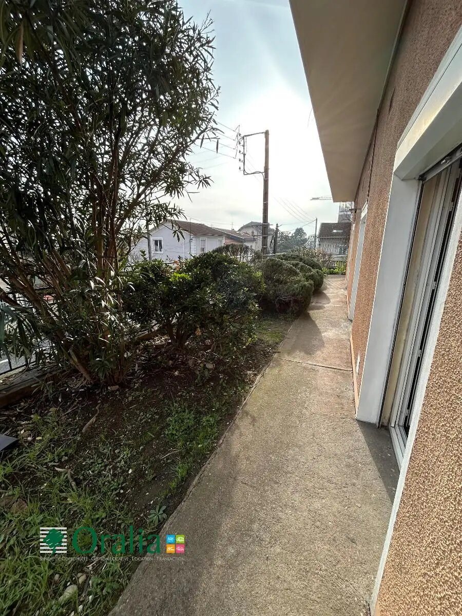 Appartement à louer, 18m², Rillieux-la-Pape