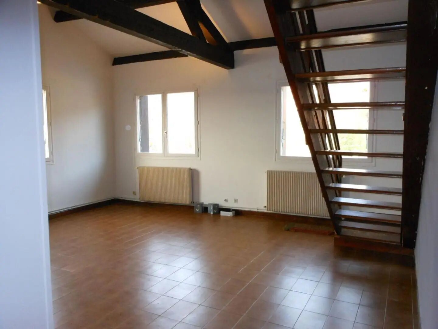 Appartement à louer, 89m², Neyron