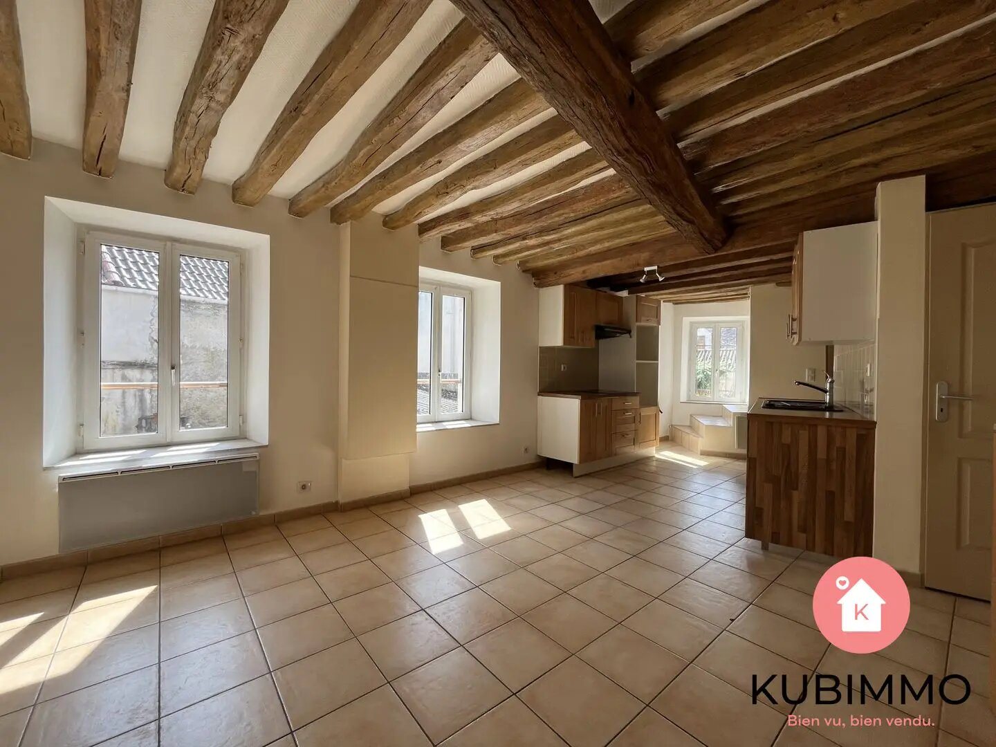 Appartement à louer, 65m², Trilbardou