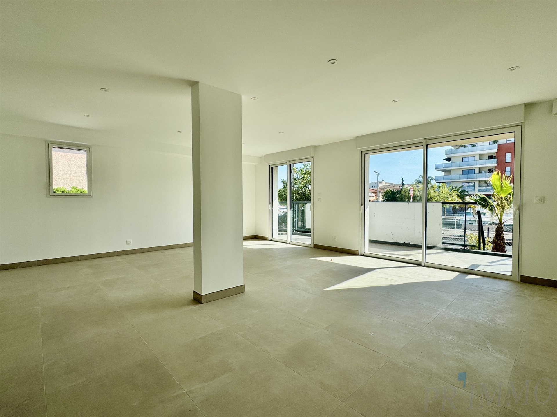 Appartement à vendre, 76m², Fréjus