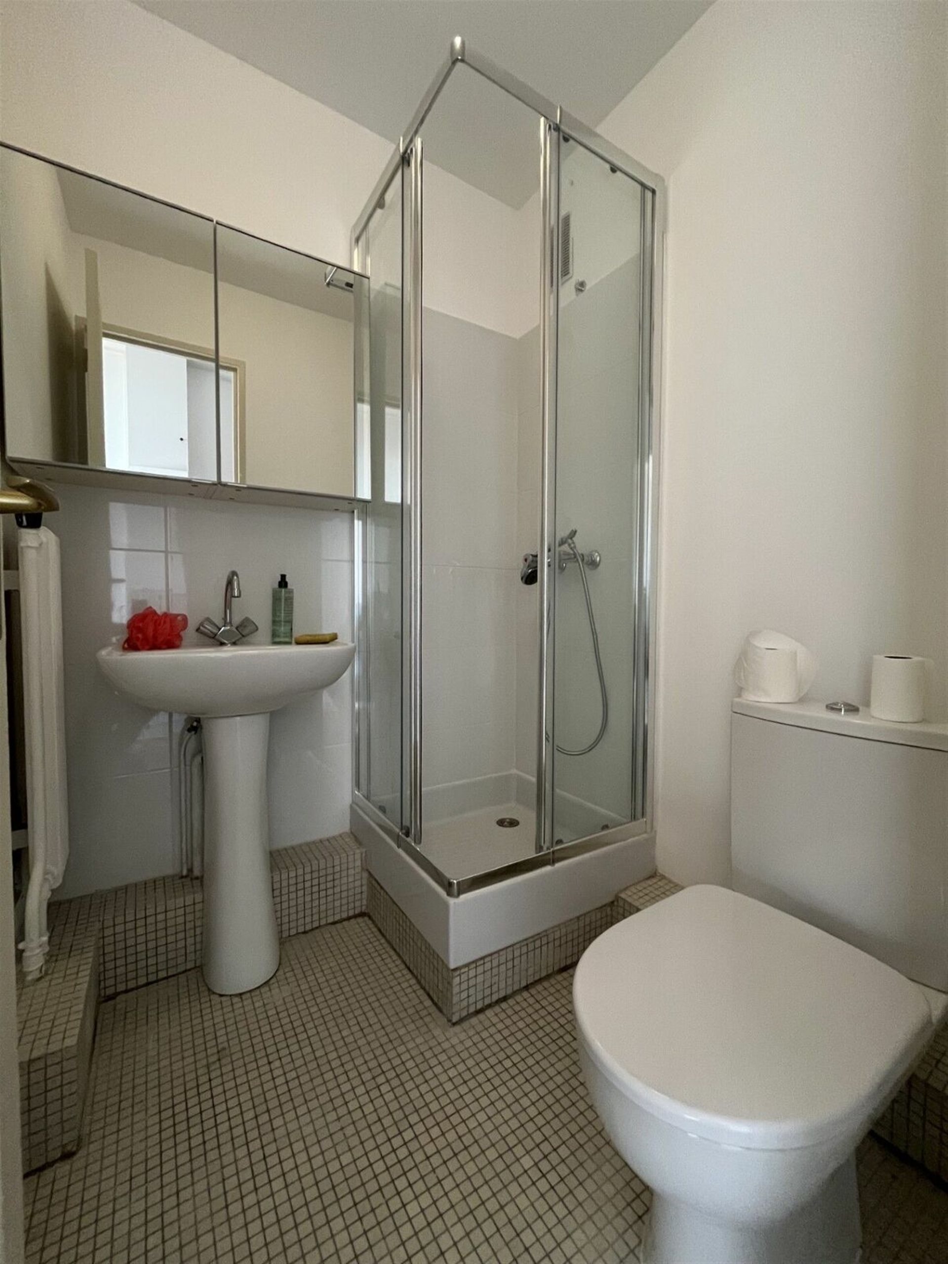 Appartement à louer, 17m², Paris 16ème
