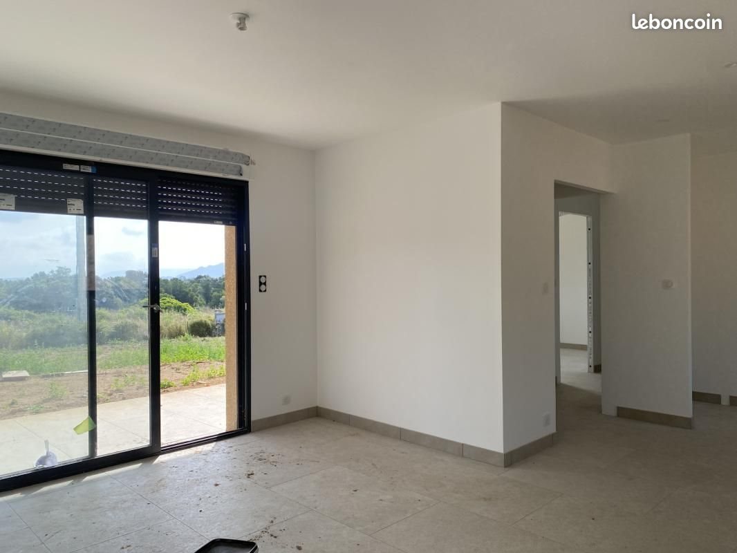 Maison à vendre, 81m², Sotta