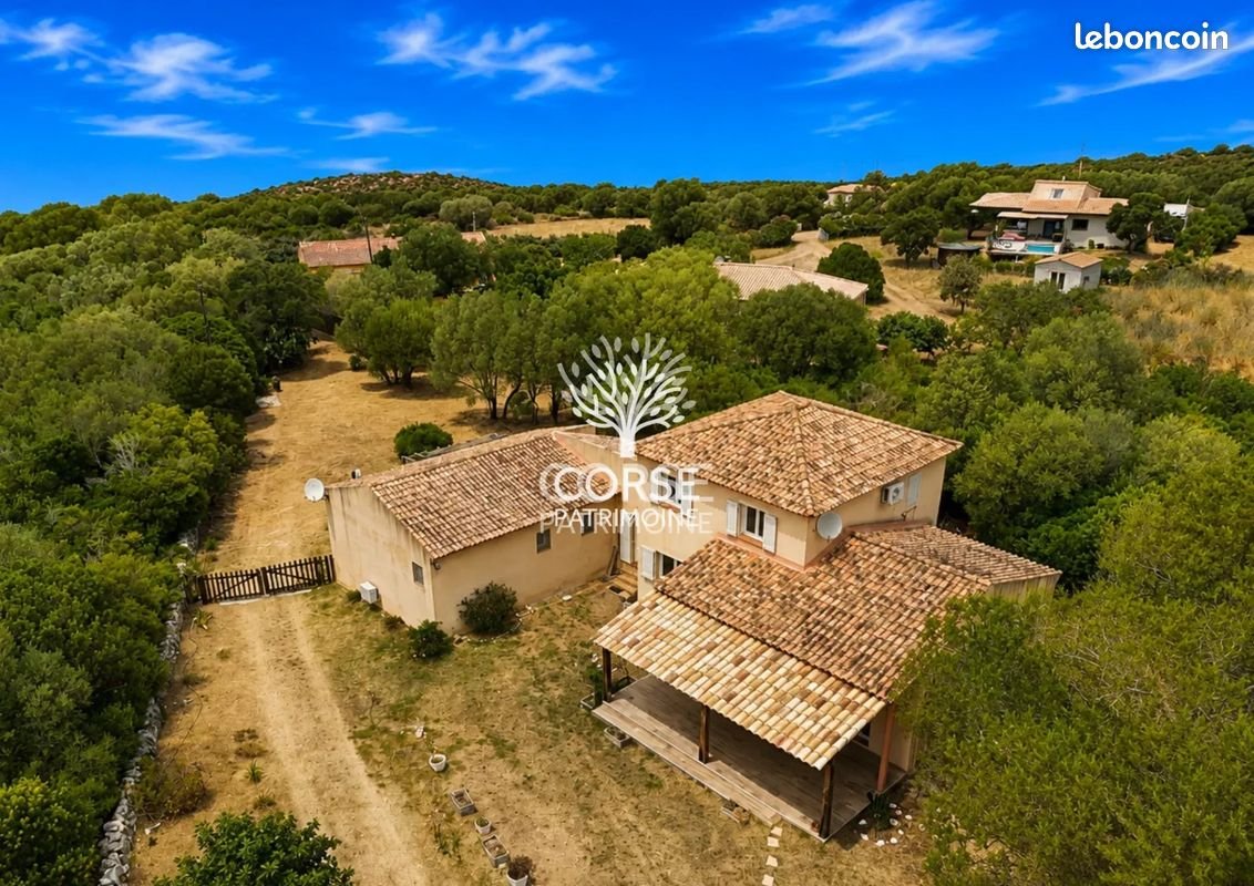 Maison à vendre, 185m², Figari
