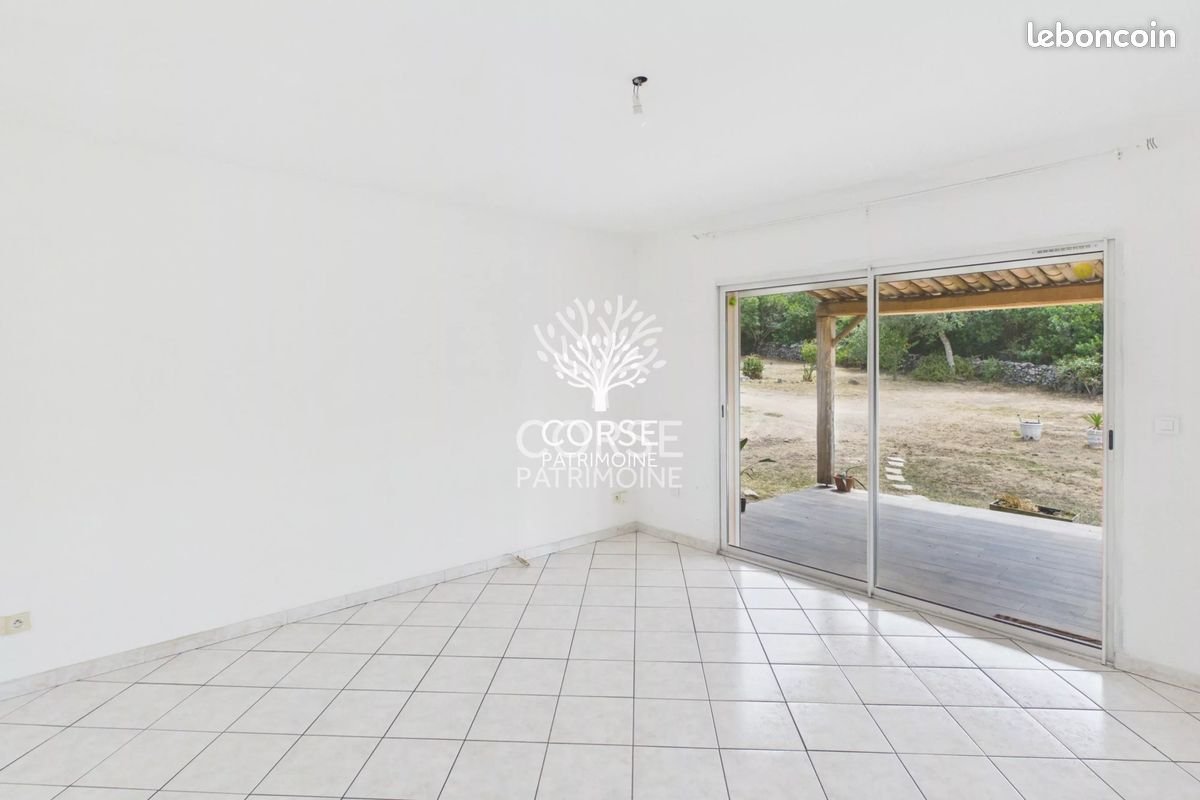 Maison à vendre, 185m², Figari